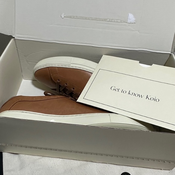 New in box Men’s Koio Italian leather brown sneaker/walking shoes Sz EU 40 US 7 - Picture 7 of 10